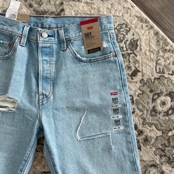 Levi’s 501 cropped jeans - Picture 10 of 11